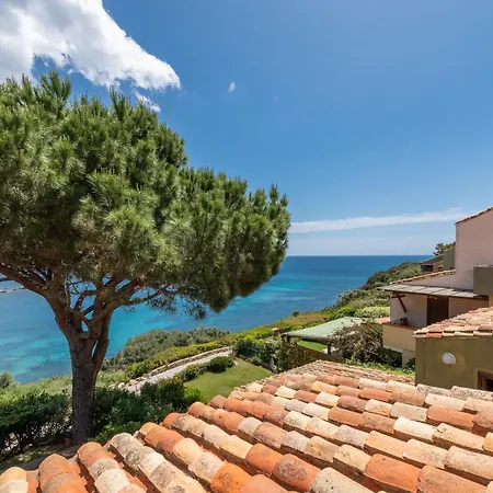 Accu Is Prezzus D Fronte Mare Apartamento Villasimius