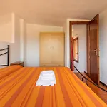 Accu Is Prezzus D Fronte Mare Lejlighed Villasimius