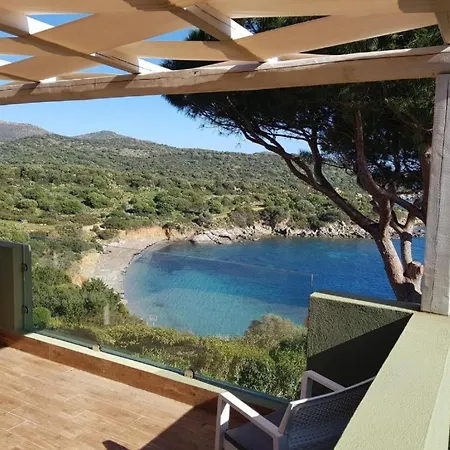 Accu Is Prezzus D Fronte Mare * Villasimius